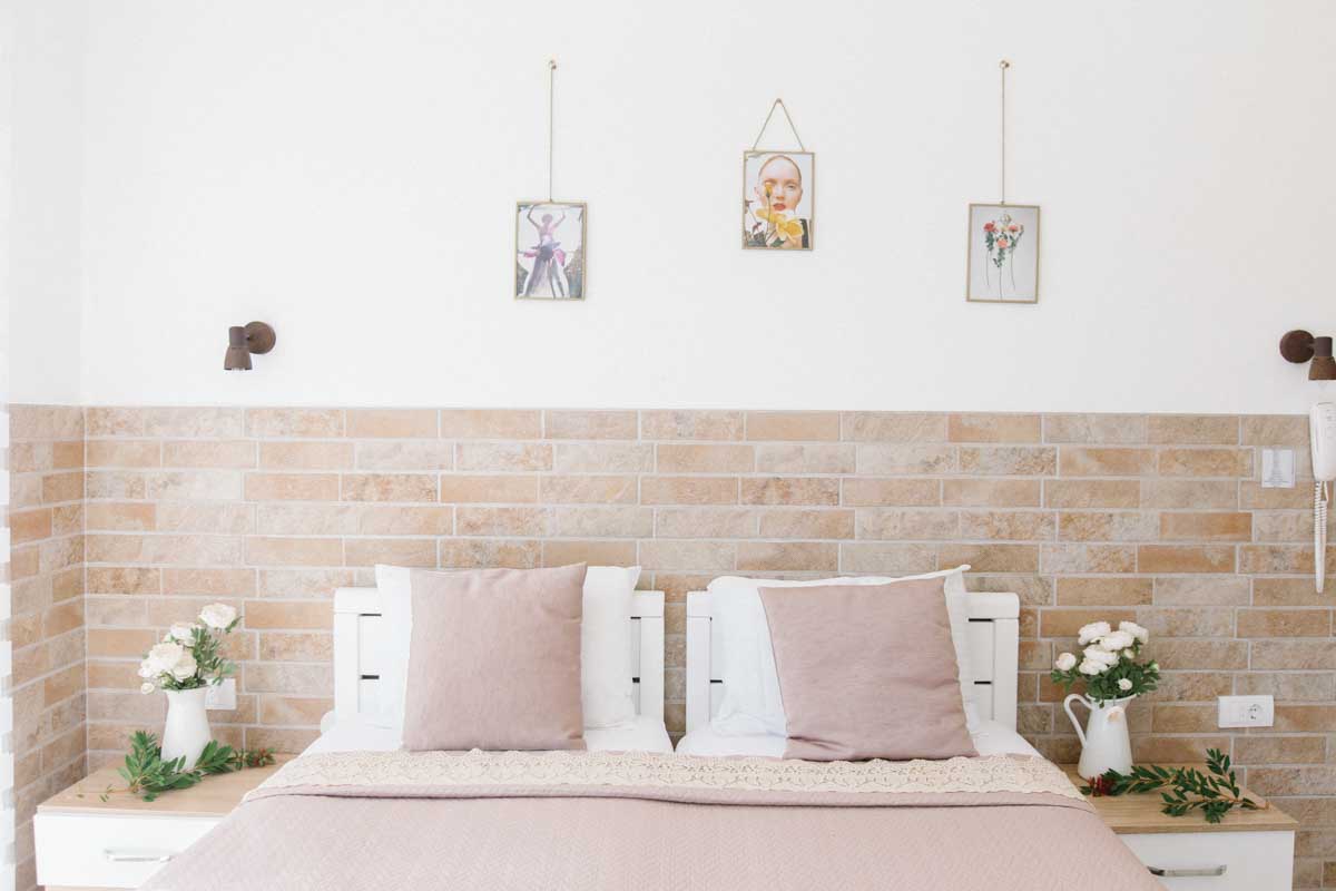Room-3-bed-mahakala-center