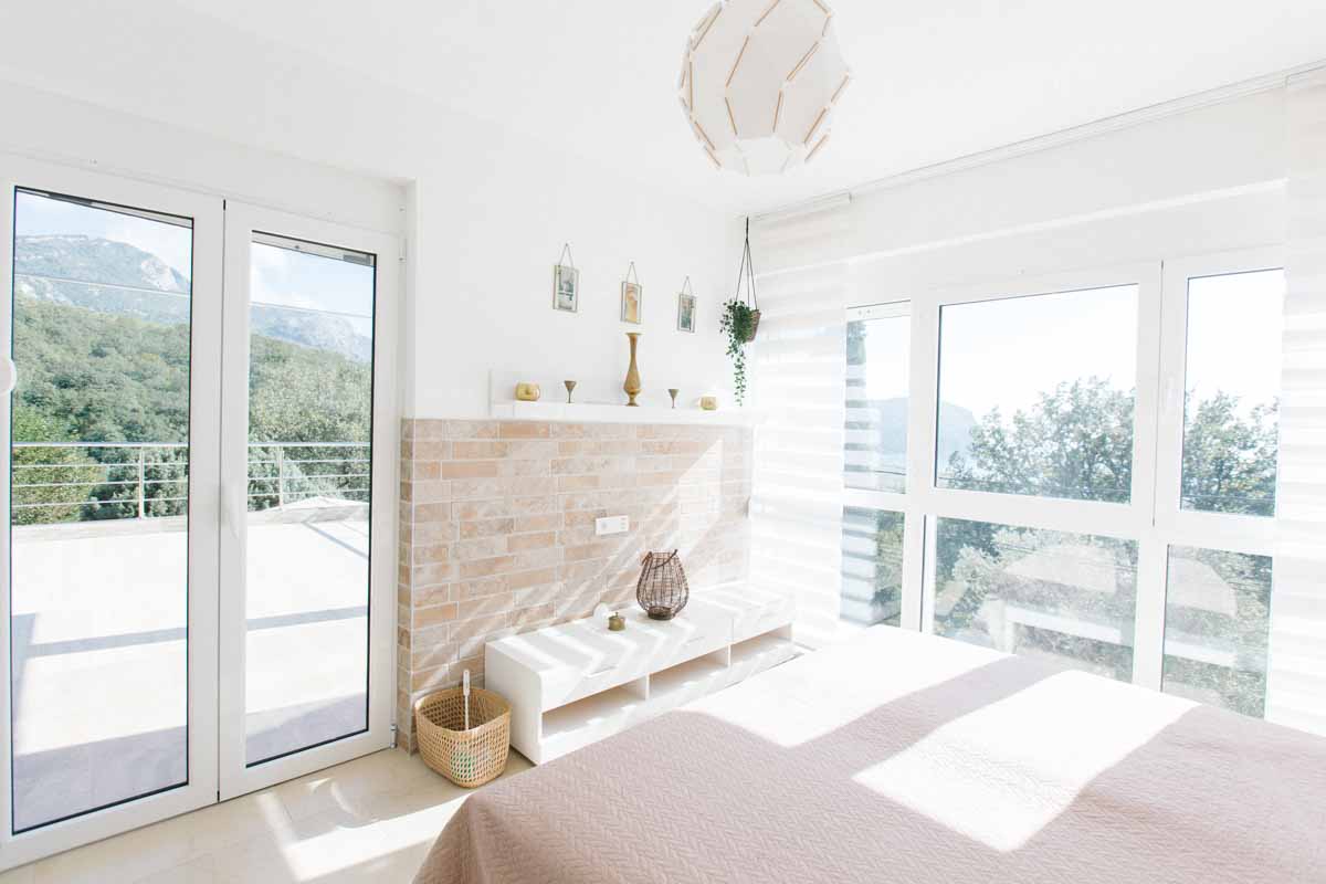 Room-3-seaview-mahakala-center
