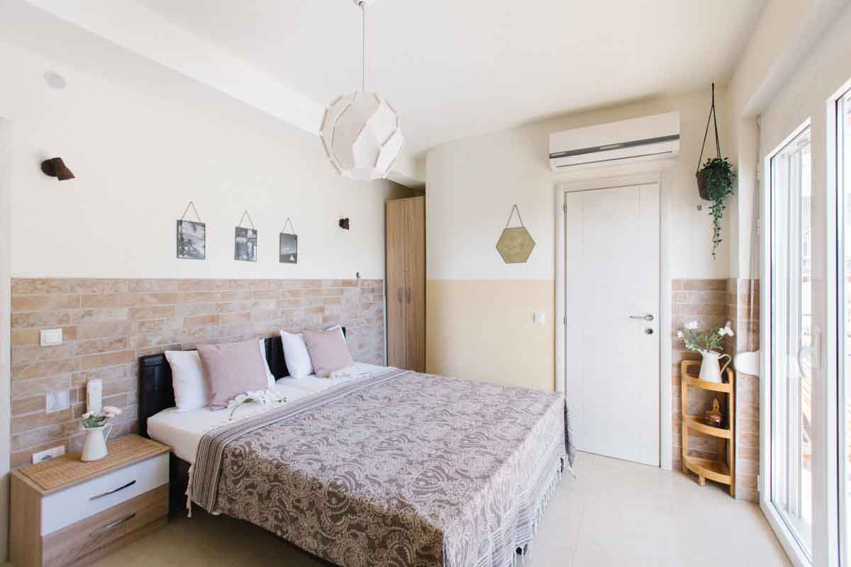Room-6-mountain-ensuite-mahakala-center