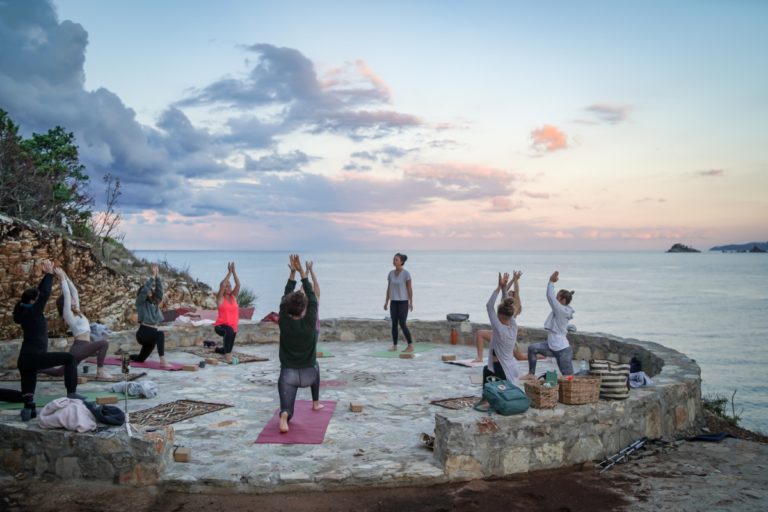 Mahakala-center-beac-yoga-retreat